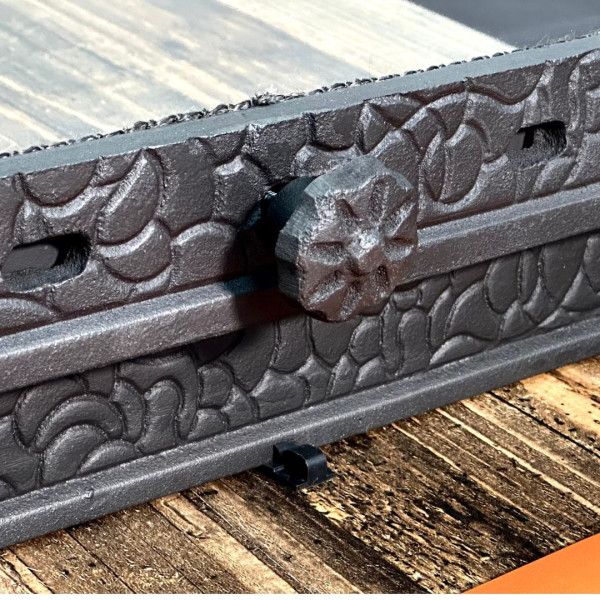 Комплект чавунні дверцята з вогнетривким склом Iron Fire Magnus 700x500 мм + піддувальні 375x175 мм 2312-02