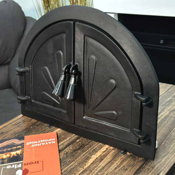 Дверцята чавунні для каміна та барбекю Iron Fire Дверцята топкові чавунні на камін Adeline 550х410 мм 2304-02