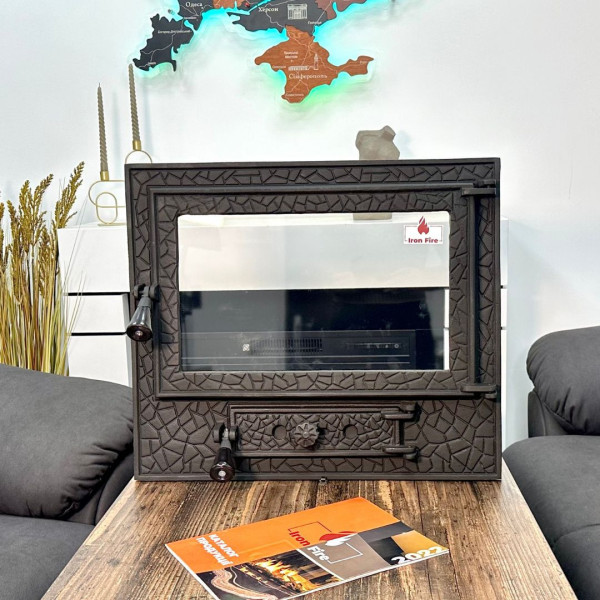 Дверцята чавунні для каміна з вогнетривким склом Iron Fire Дверцята топкові чавунні Panorama Lux 580х500 мм 2335-02