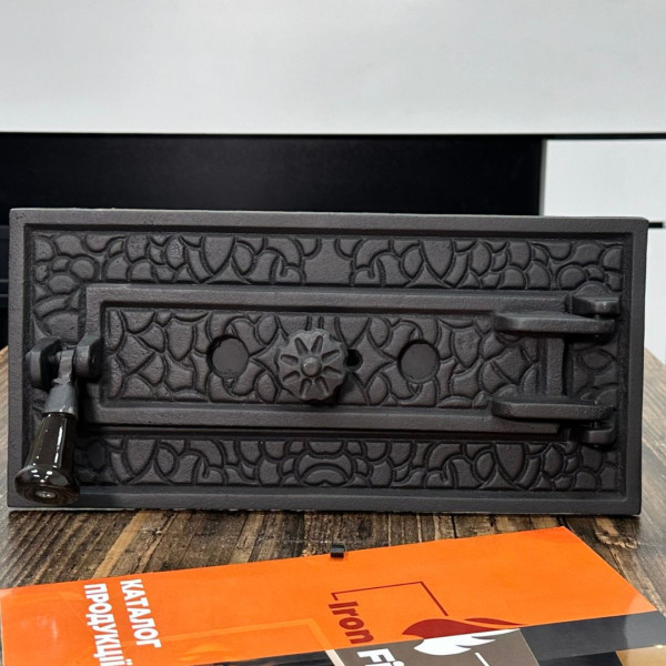 Дверцята зольників Bastion Чавунні дверцята піддувальні Iron Fire Чавун двері піддувальні 375x175 мм 2315-02