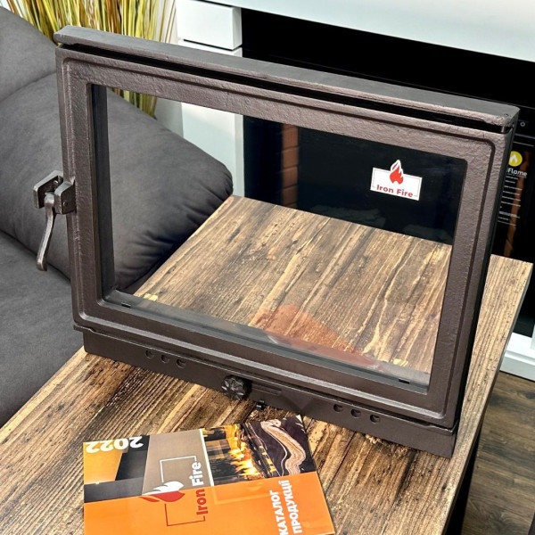 Комплект чавунні дверцята з вогнетривким склом Iron Fire Neil 575х495 мм + піддувальні 315х165 мм 2355-02