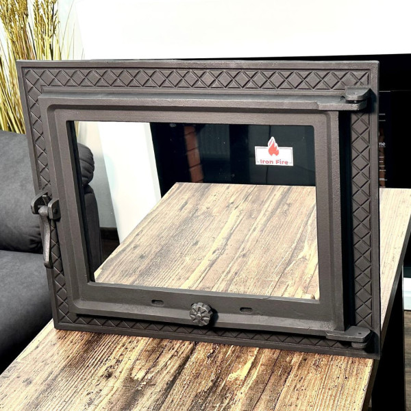 Дверцята чавунні для каміна з вогнетривким склом Iron Fire Дверцята топкові чавунні Megan 590х485 мм 2326-02